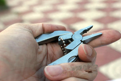 Mini Multi-Tool Folding Pliers